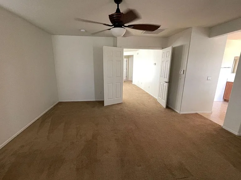 18235 N Alicia Ct — Photo 10