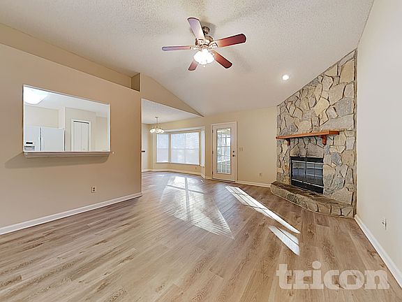 3rd image of 3224 Bliss Rd