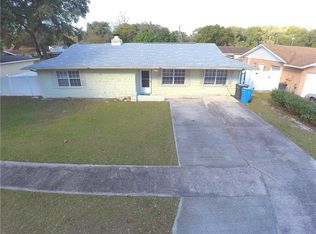 1204 Cedar Tree Ln, Seffner, FL 33584