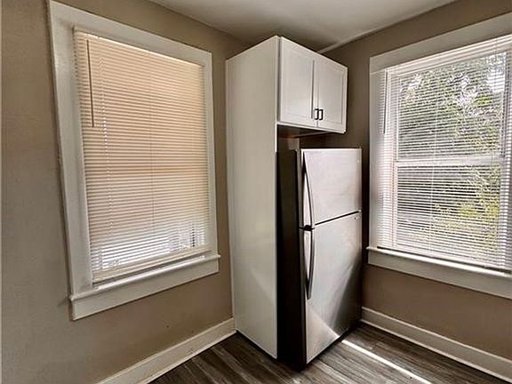 4th image of 306 W 35th St #3