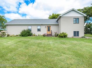 7425 E Beal City Rd, Mount Pleasant, MI 48858