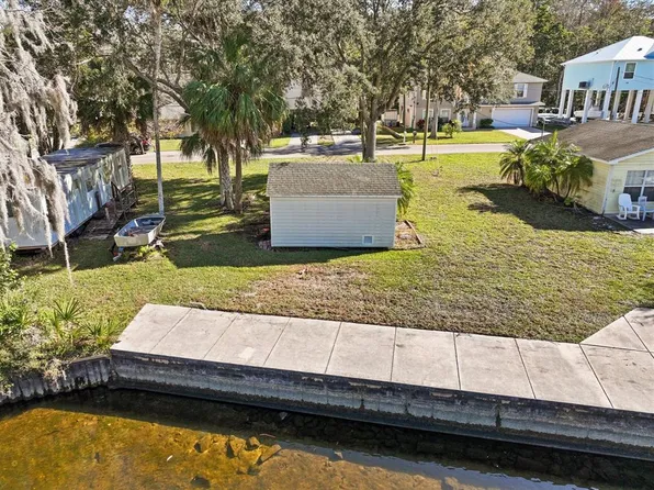 7259 Tropical Dr #9, Spring Hill, FL 34607