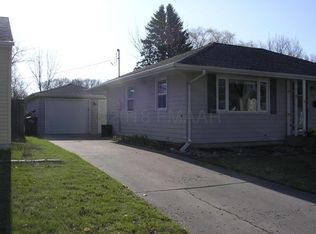 1709 1st St N, Fargo, ND 58102