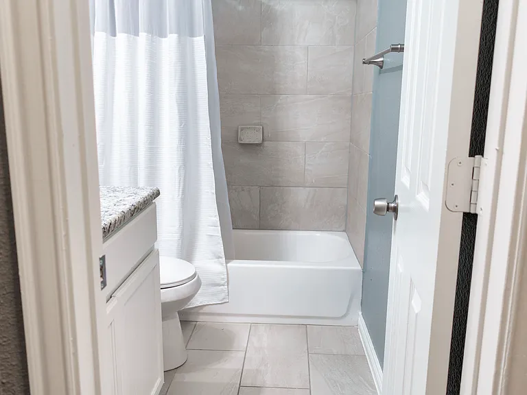 9805 Cliffside Dr — Photo 34