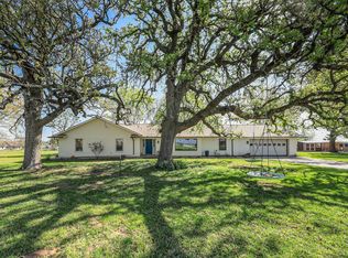 62 Sanders Rd, Whitesboro, TX 76273