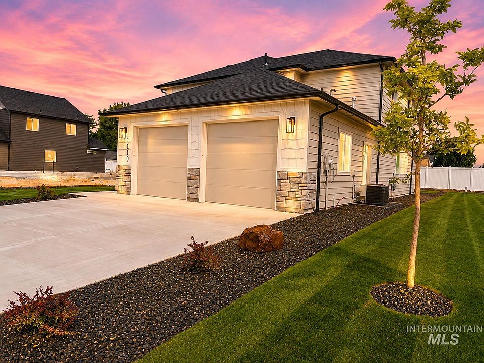 1st image of 1110 W Recess Way