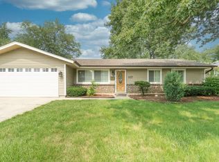 117 Andrew Ln, Schaumburg, IL 60193
