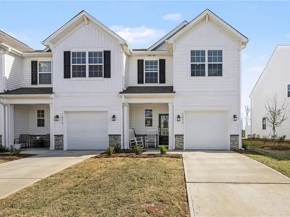 1832 Pheasant Trace Cir, Kernersville, NC 27284