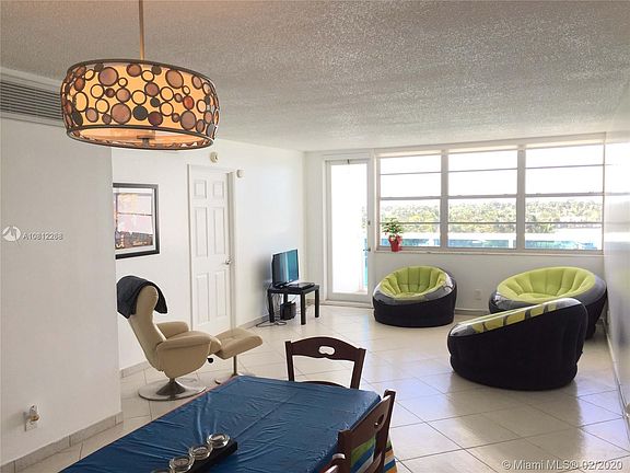 3rd image of 6770 Indian Creek Dr APT 7L