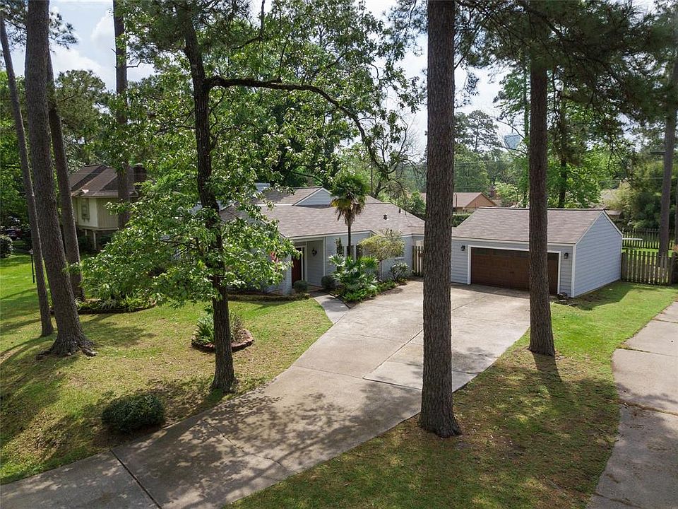 1st image of 1010 Golden Bear Ln