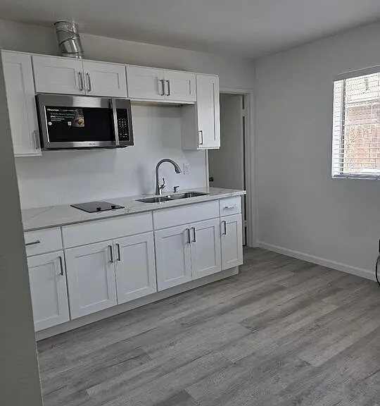812 D Navarro Ave #A — Photo 2