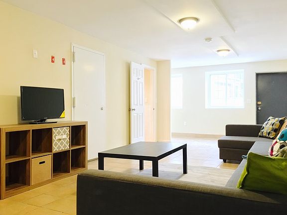 5th image of 3532 Carlisle Pl