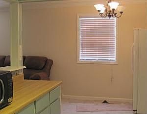 3rd image of 2734 Mimosa Ave