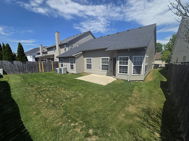 4636 Marcus Trl — Photo 34