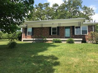 5990 Highway 52, Loretto, KY 40037