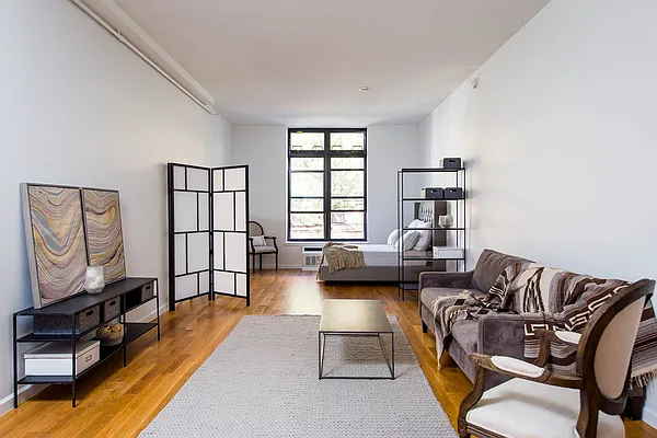 Rented by Nooklyn NYC LLC | media 28