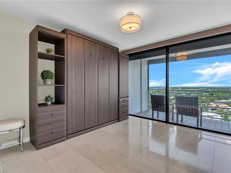 4751 Gulf Shore Blvd N #3 — Photo 13