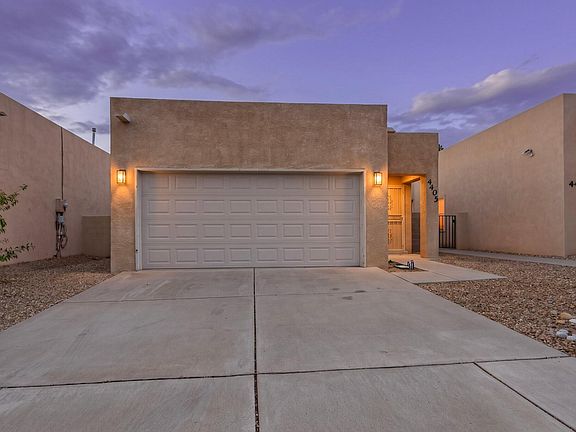 2nd image of 4405 Desert Chicory Ct SE