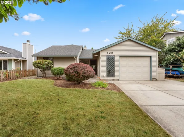 6043 SE Grant St, Portland, OR 97215