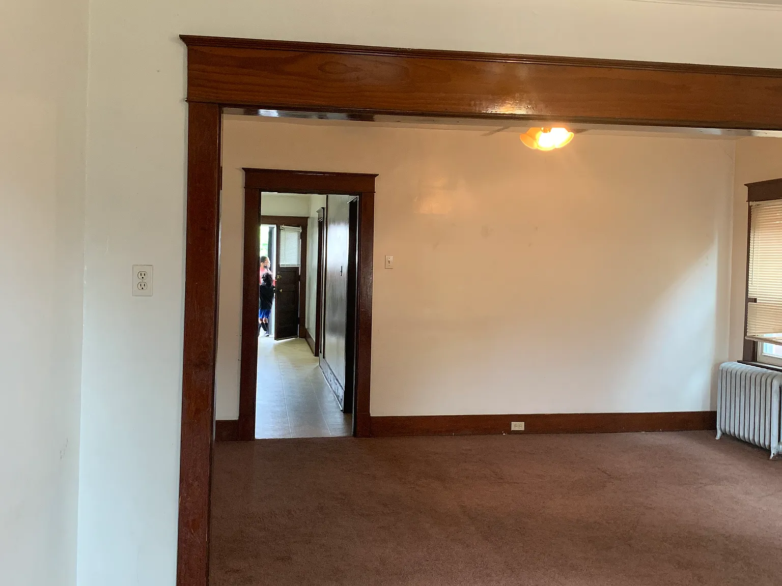 2 bed, 1.0 bath, $1,555 — Photo 4