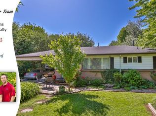 193 E Louise St, Farmington, AR 72730