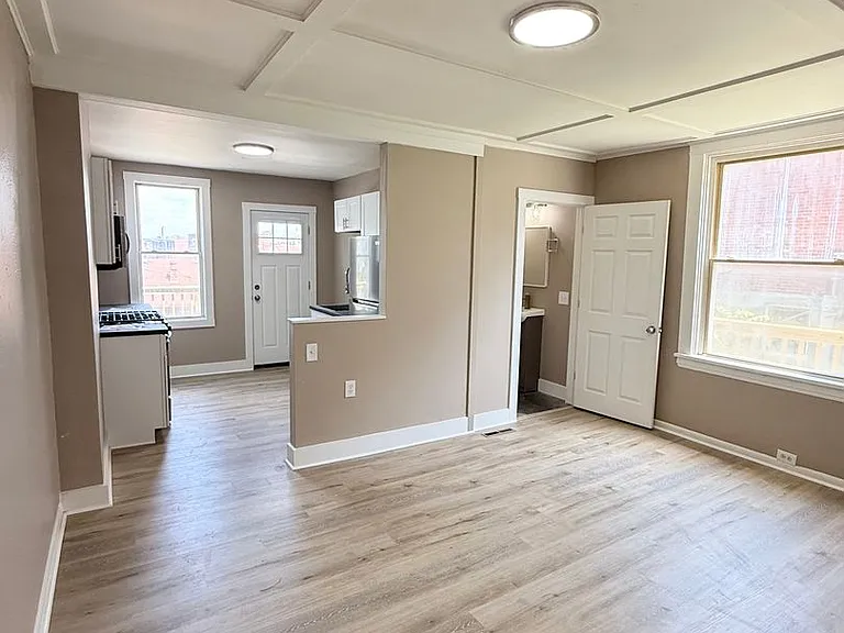 26 Merritt Ave — Photo 8