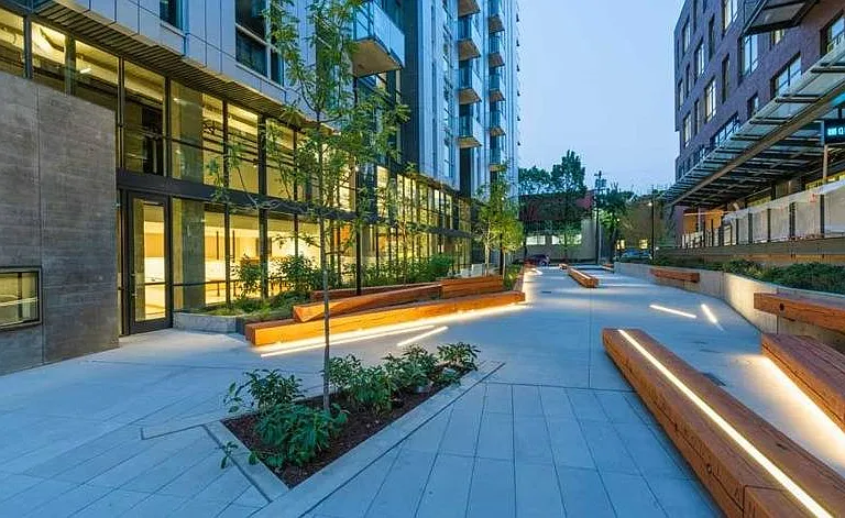 Heartline Apartments — Photo 2