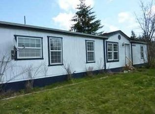 68222 Meissner Rd, Deer Island, OR 97054