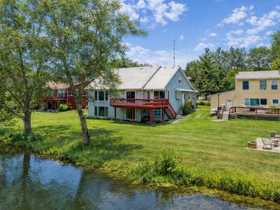 187 Hilltop Dr, Lake In The Hills, IL, 60156