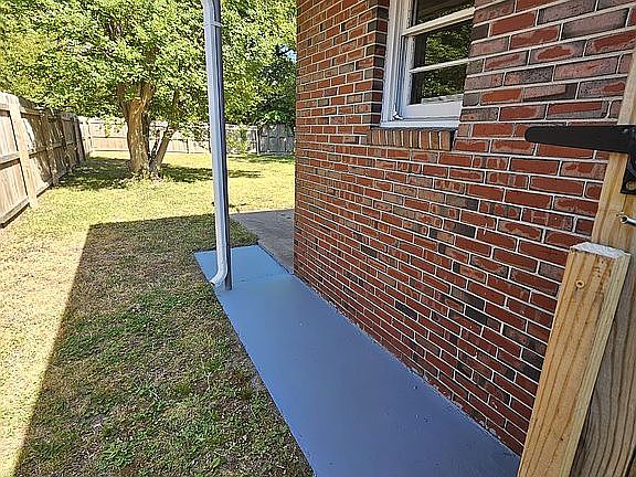 2nd image of 1306 Myrtle Ave