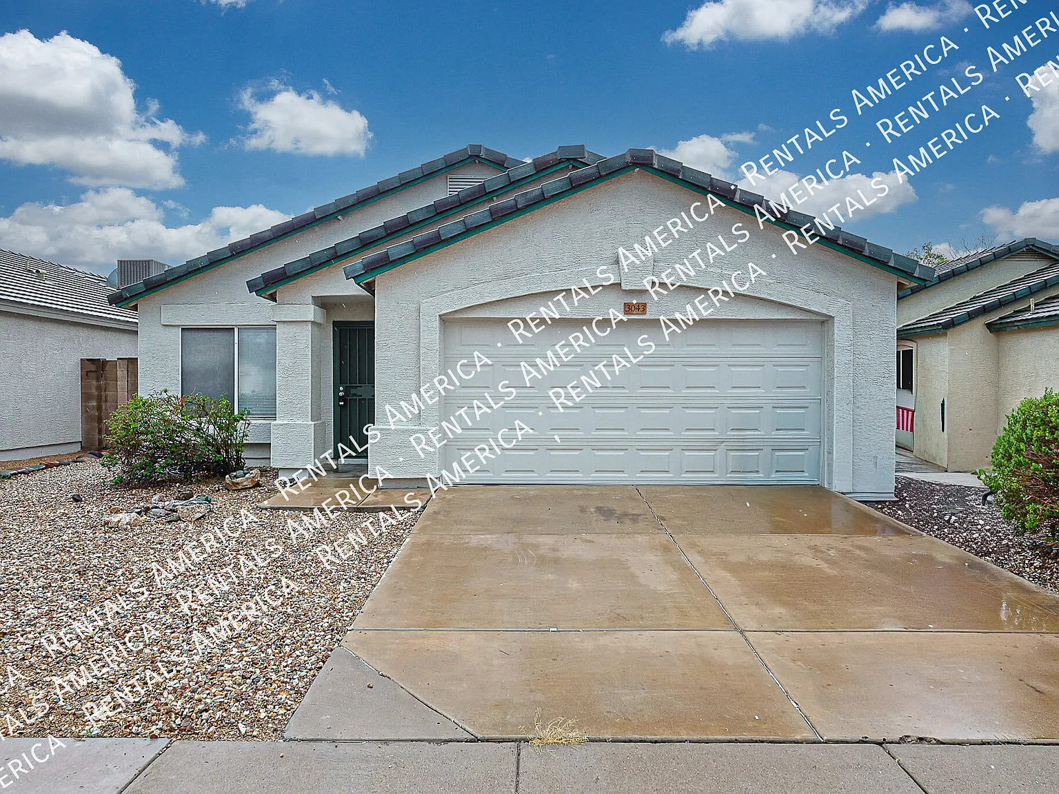 Nice 3 bed - No HOA — Photo 2