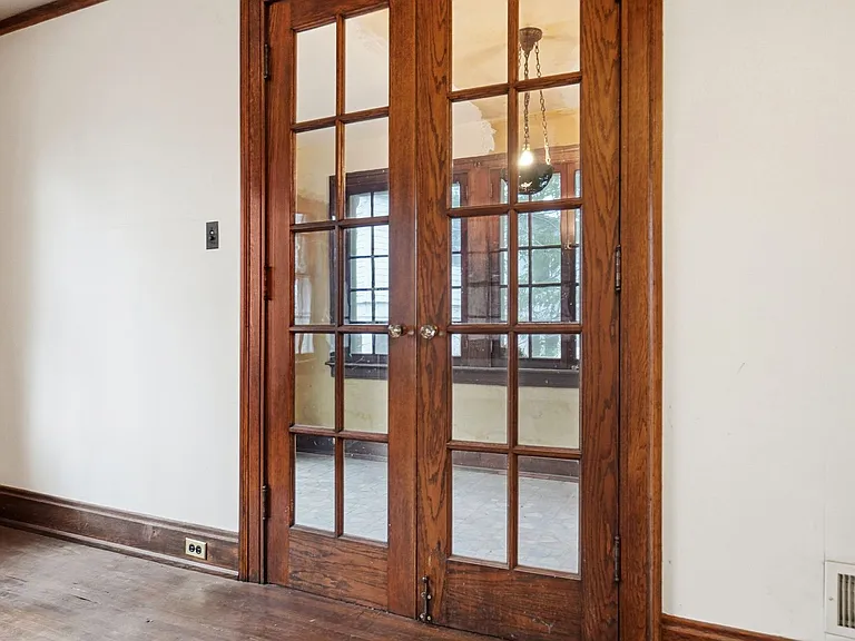 2104 Iuka Ave — Photo 13