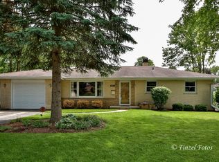 407 Harold St, Crystal Lake, IL 60014
