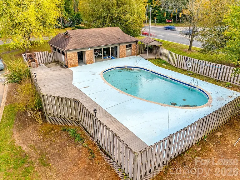 4158 Charlotte Hwy #F — Photo 25