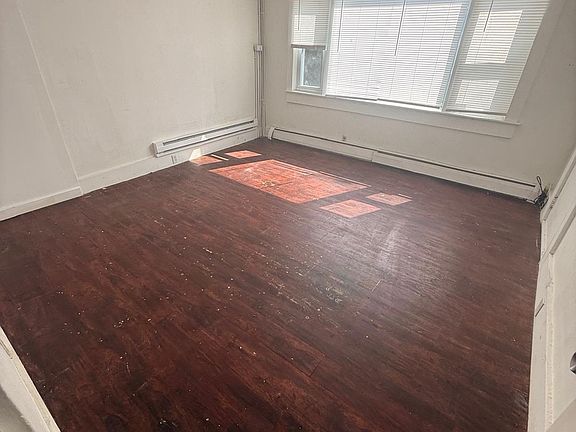5th image of 166-166 W Main St #168-4