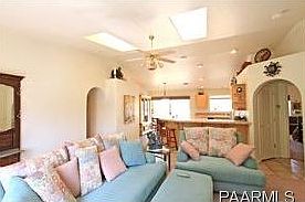 5th image of 898 Whispering Oak Dr