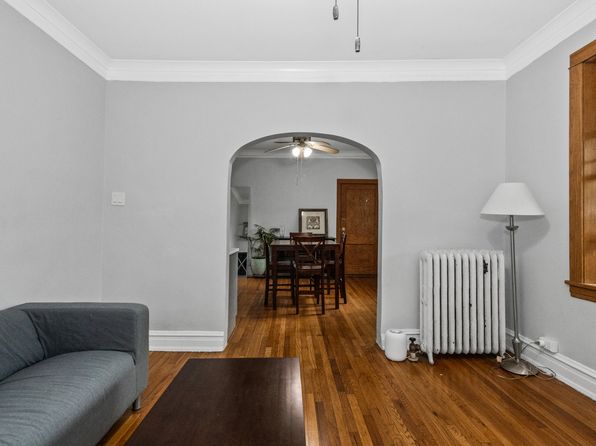 510 Madison St APT 3S, Oak Park, IL 60302