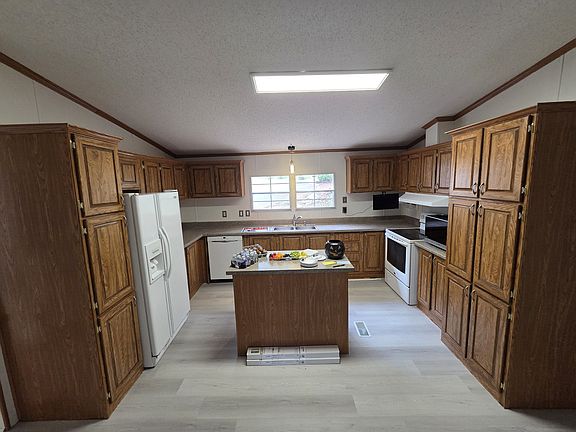 2nd image of 6359 Bells Ferry Rd Lot 642