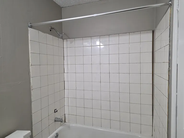4047 Chelsea Ave — Photo 24