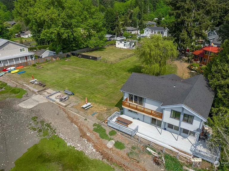 191 NE Wagon Wheel Rd — Photo 16