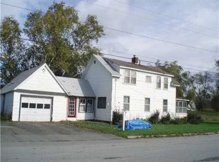 17 Porter Settlement Rd, Houlton, ME 04730