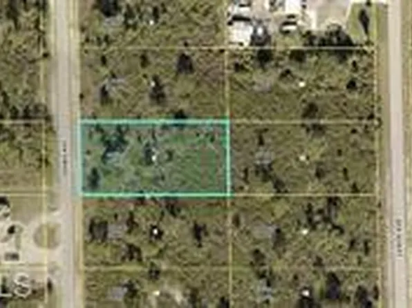 608 Johns AVE, LEHIGH ACRES, FL 33972