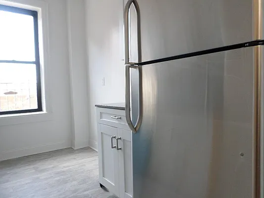 Rented by Keller Williams NYC | media 12