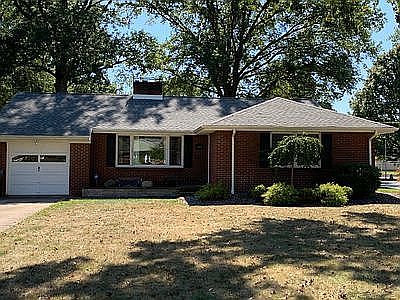 1st image of 469 Wildwood Dr