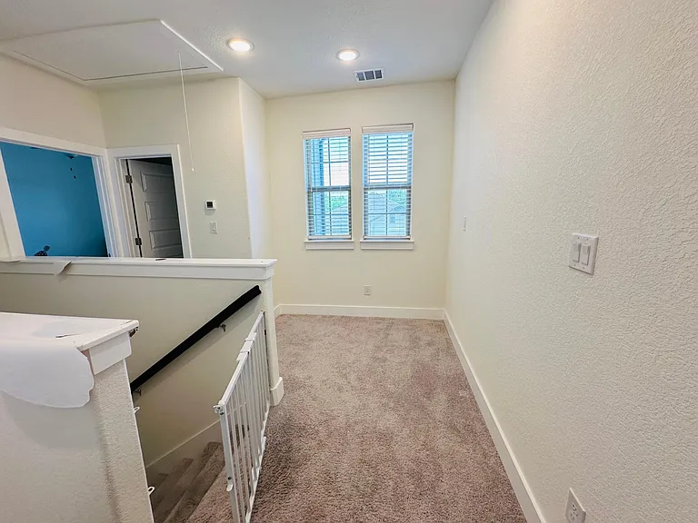 623 Parkline Dr — Photo 15