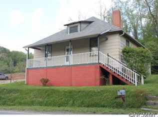 1979 Riverside Dr, Asheville, NC 28804