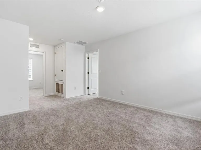 9947 Allendale St — Photo 22