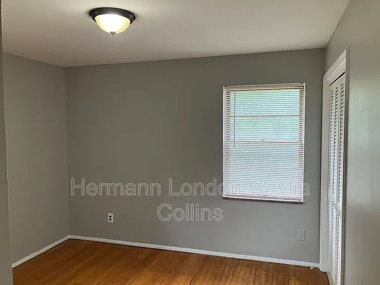 3900 Roland Blvd #B — Photo 6