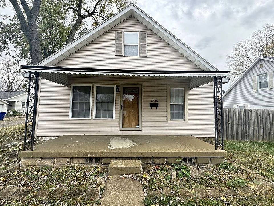 1st image of 1730 S Indiana Ave