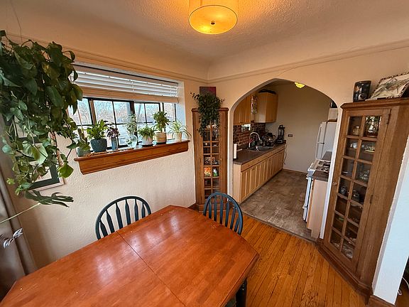 4th image of 1060 N Washington St APT 306